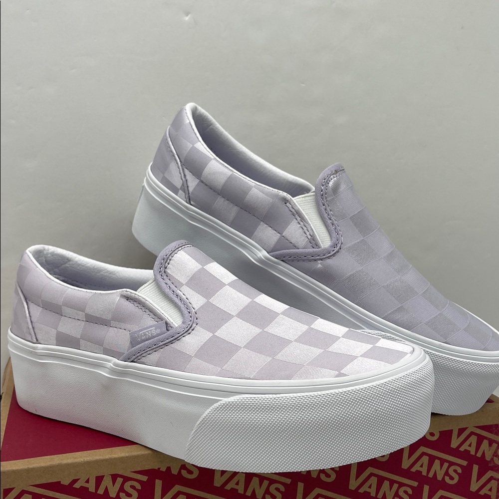 Vans Platform Sneakers Classic Slip-On Stackform
Satin Checkerboard Lilac Lavand - Picture 7 of 16